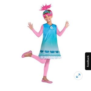 Girls Trolls Poppy Halloween costume.